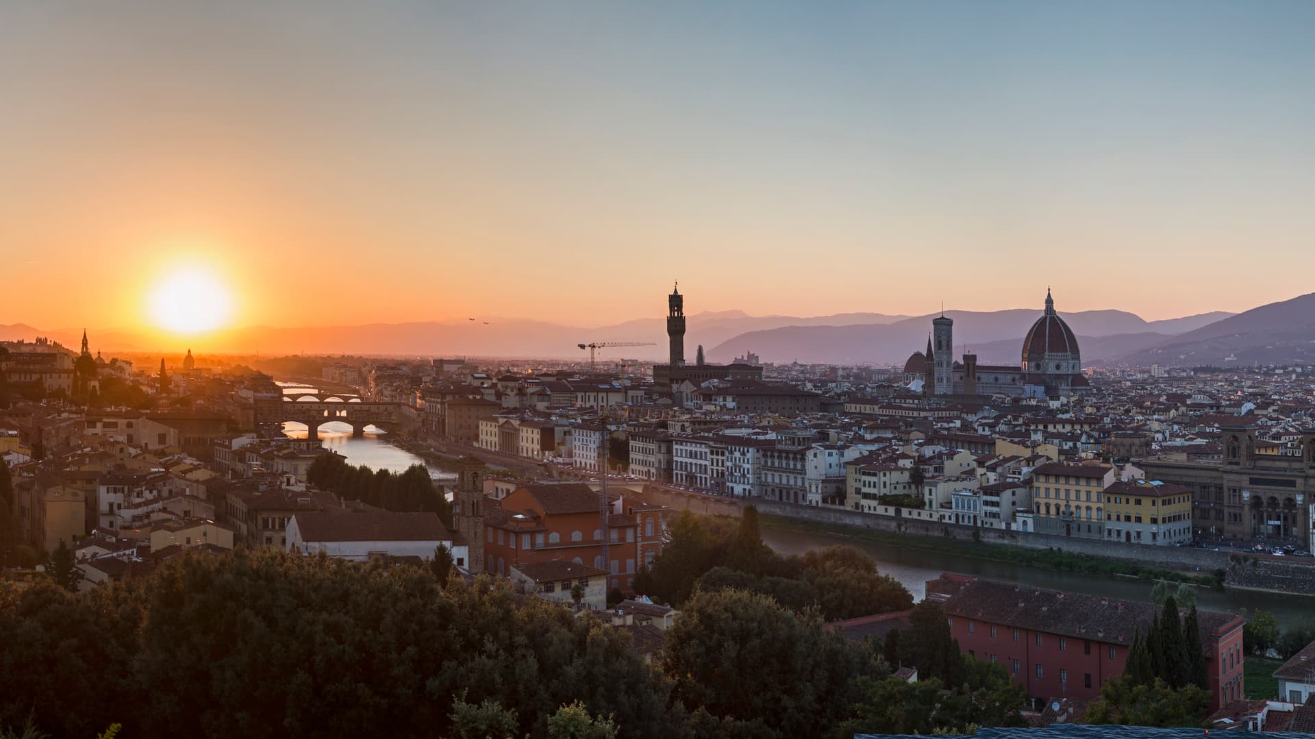 European Trail: Capitals & Cafés