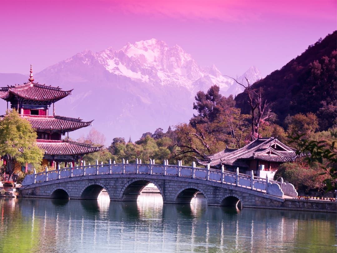 China's Hidden Highlights: Chengdu to Kunming