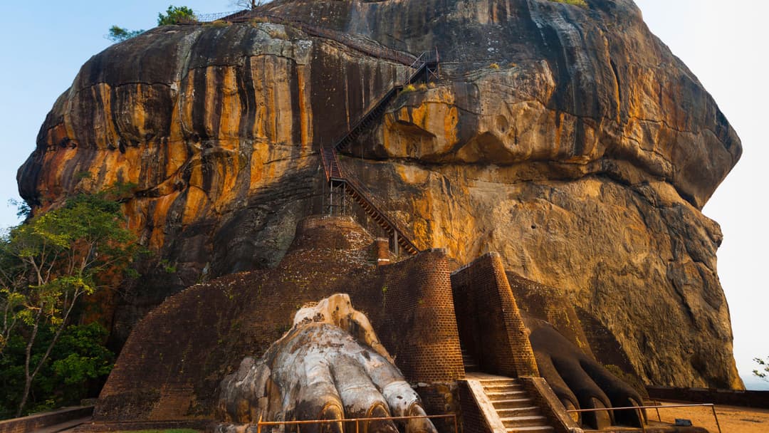 Sri Lanka Encompassed