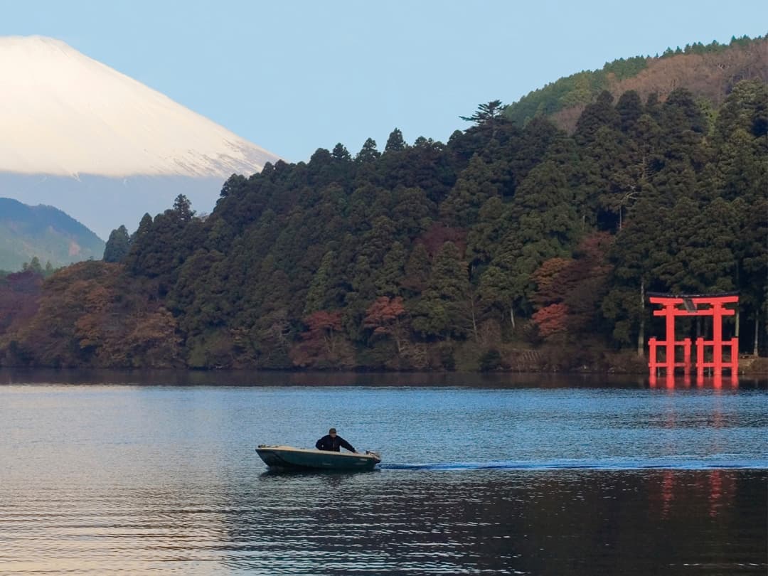 Korea & Japan Encompassed