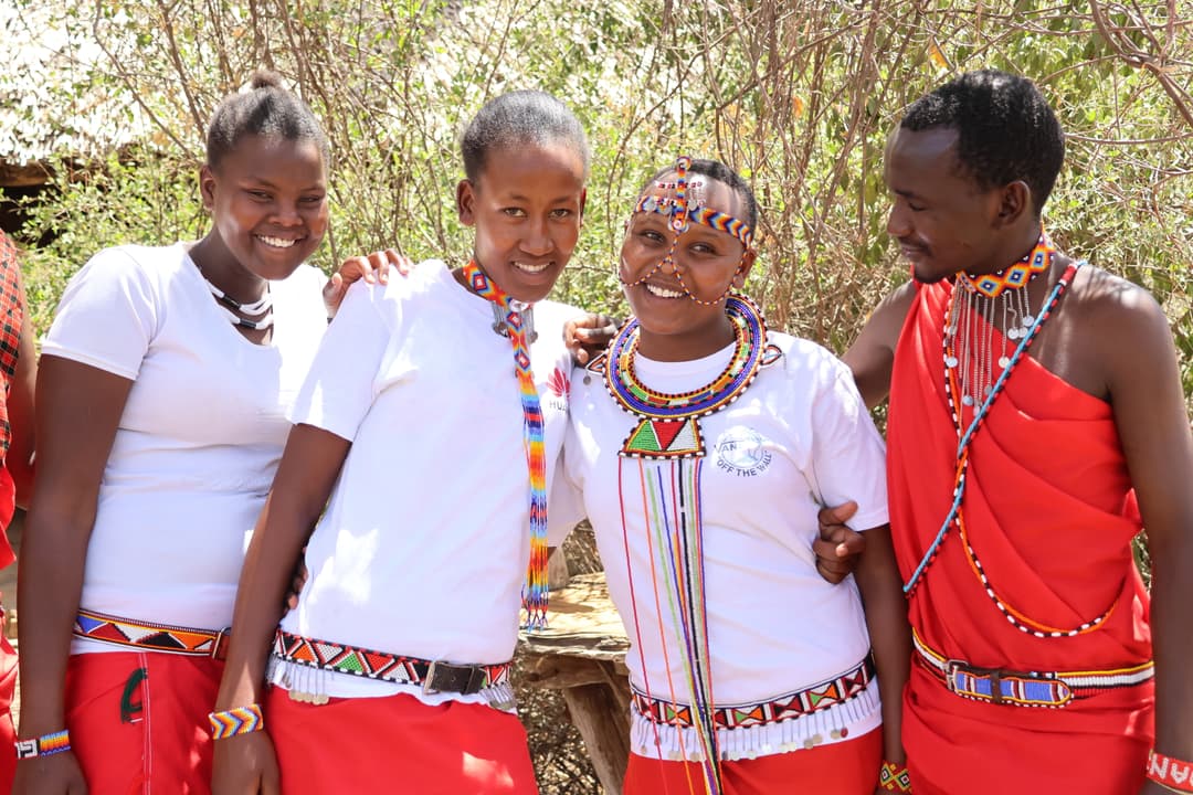 Kenya: Cultural Connections, Mt Kenya & Maasai Mara