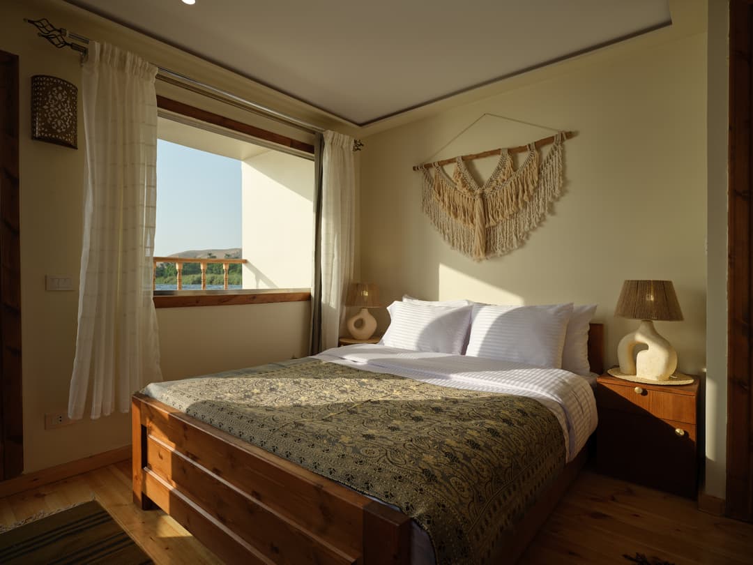 Egypt: Ancient Wonders & Temples of the Nile