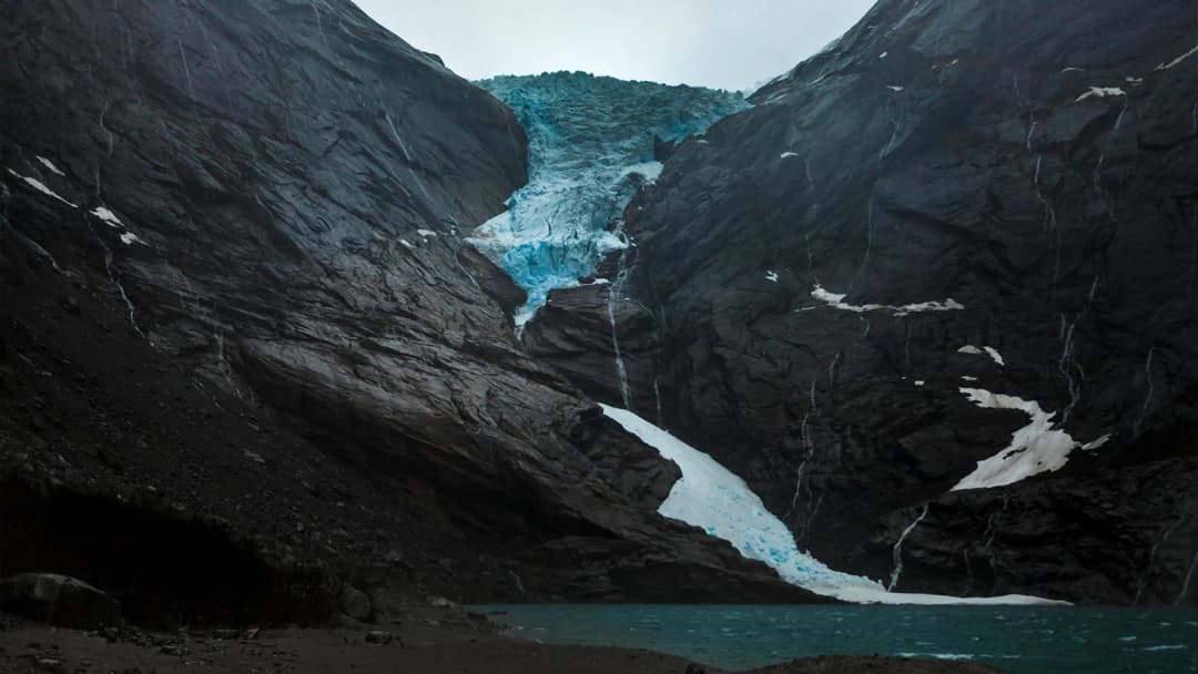 Signature: Norway's Fjords & Mountain Vistas