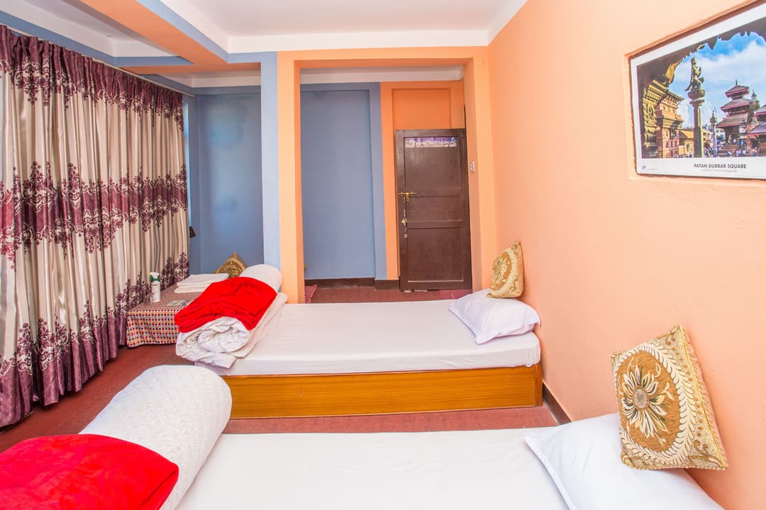 Nepal: Mountains and Temples