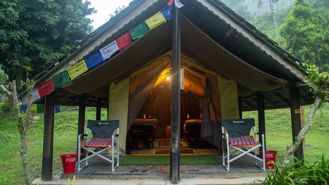 Nepal: Annapurna Hiking, Rafting and Chitwan National Park