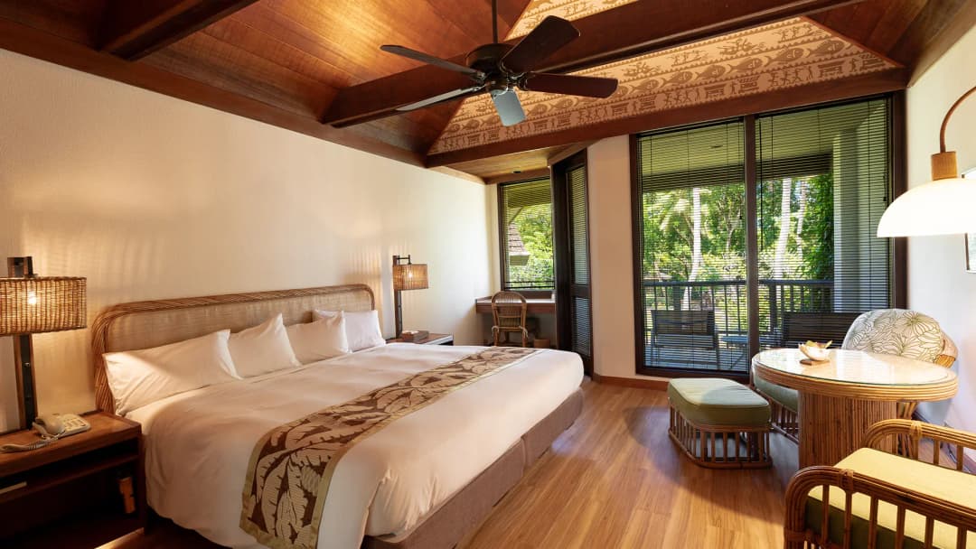 Signature: Palau’s Rock Islands & Underwater Serengeti