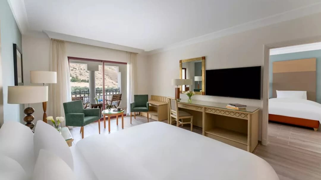 Signature: Egypt & Jordan's Ancient Wonders