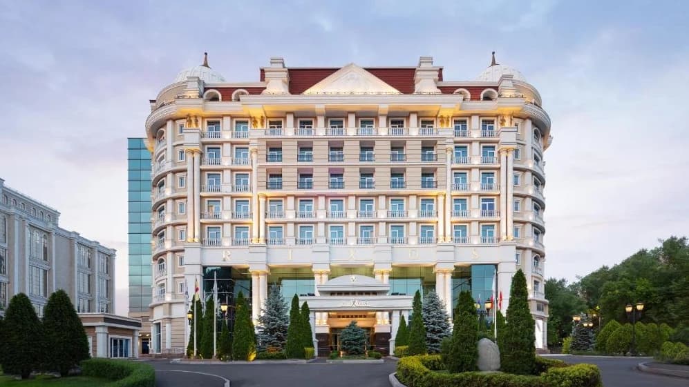 Signature: The Five Stans & the Heart of the Silk Road