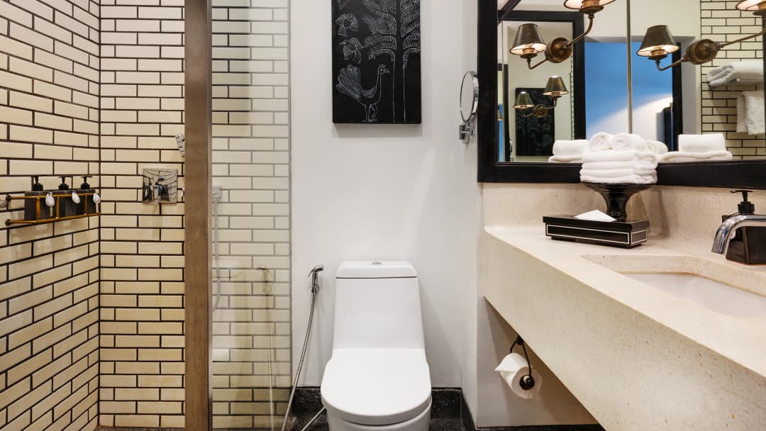 Signature: Vietnam, Laos & the Temples of Cambodia