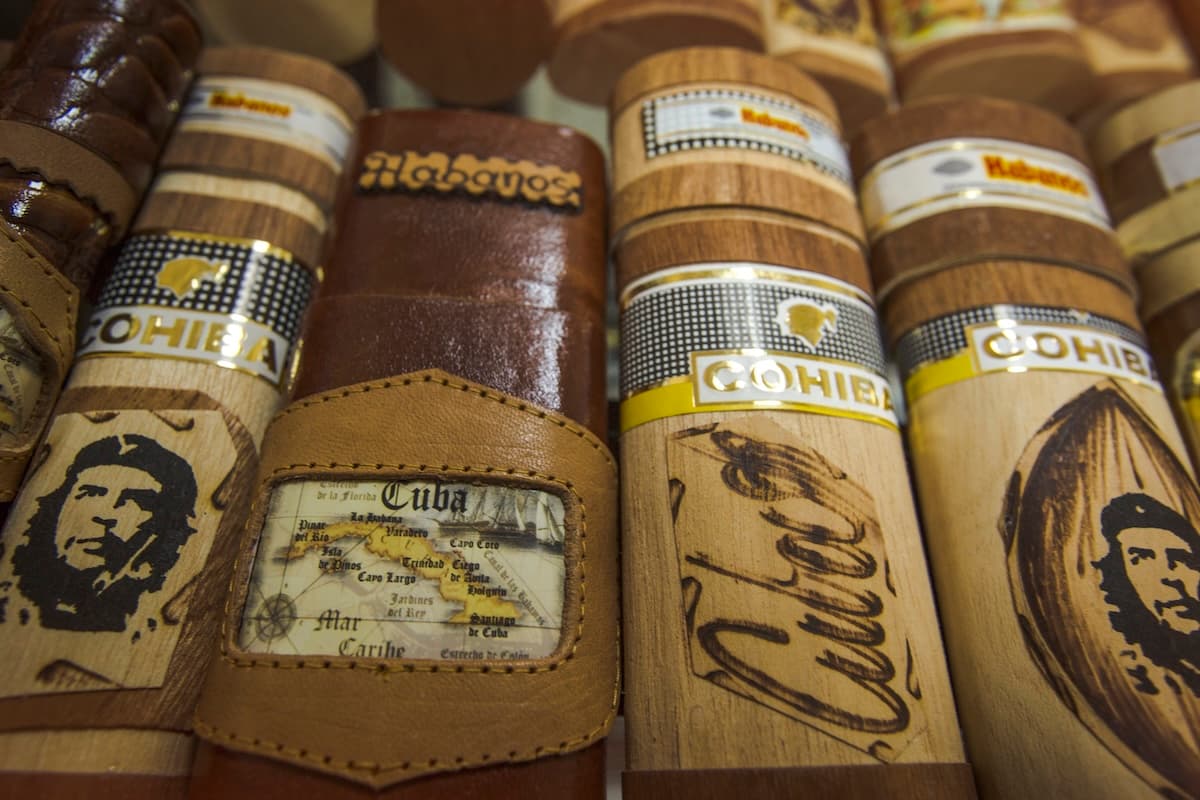 Viñales Valley, tobacco fields, and limestone karst scenery