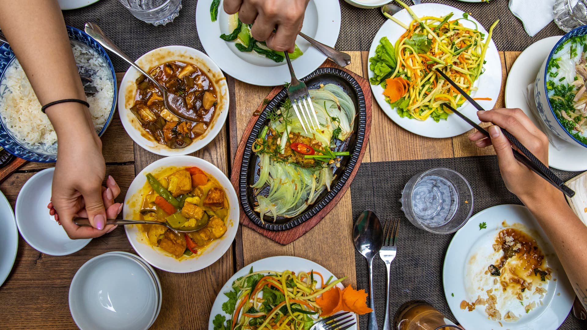 Vietnam: Hanoi, Halong Bay & Trekking Pu Luong