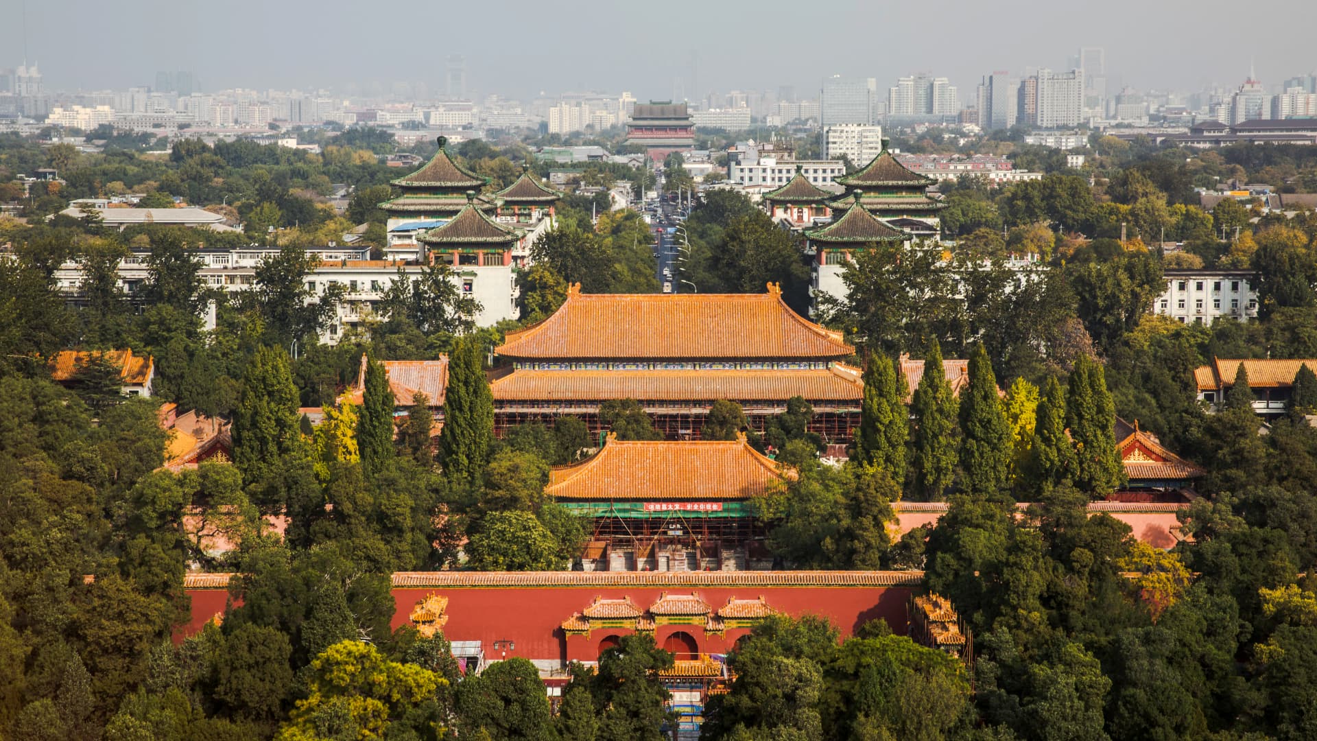 China: Big Cities & Iconic Culture