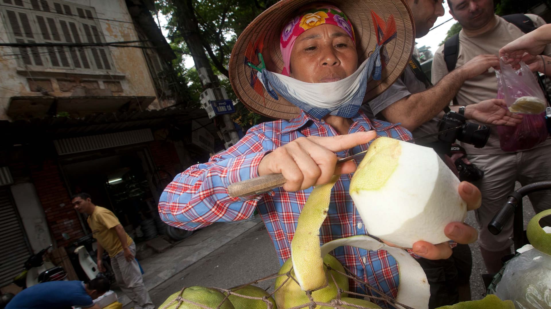 Ho Chi Minh City Day Tour: Street Food (half day)