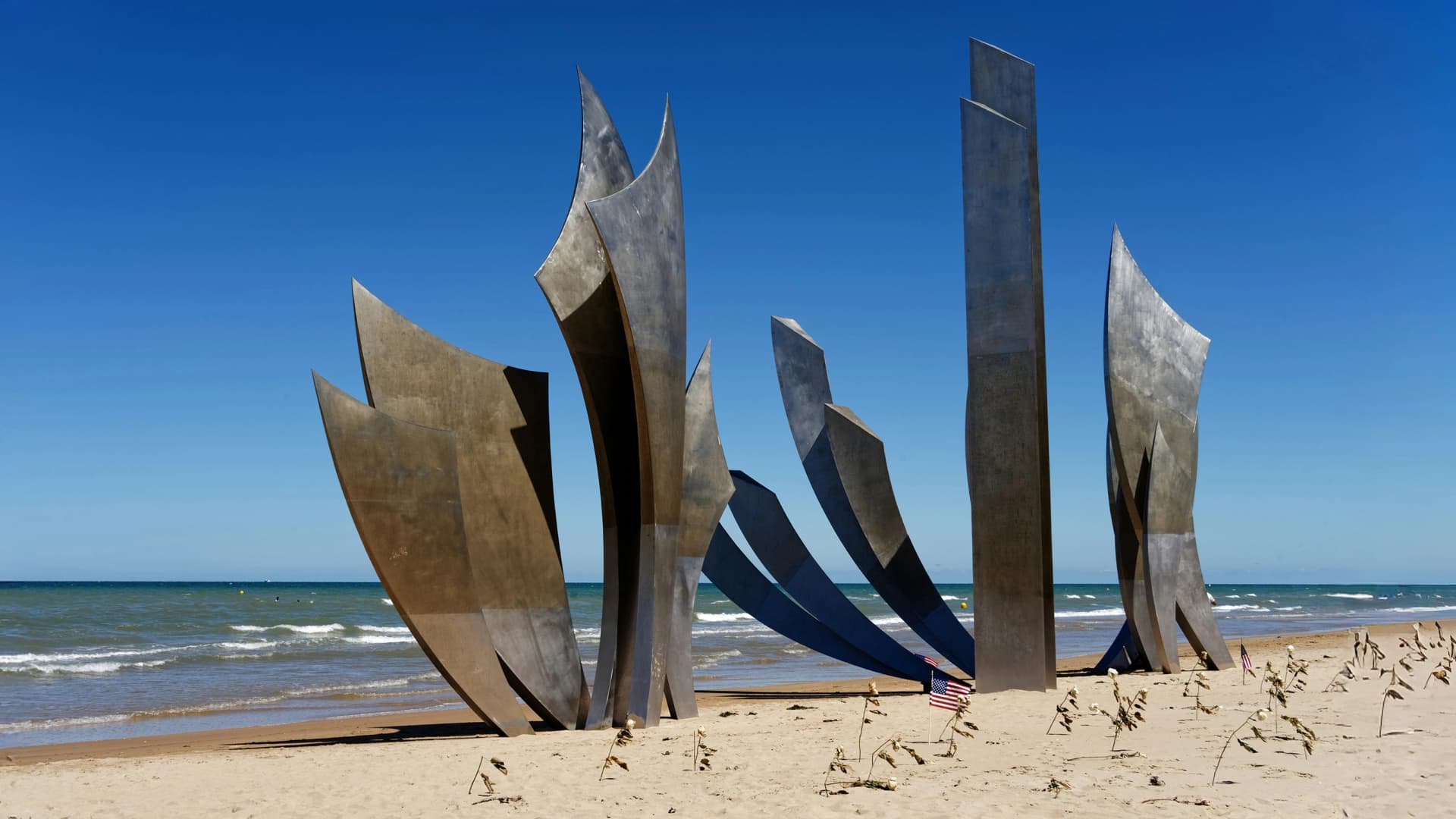 Signature: The Legacy of WWII in London & Normandy