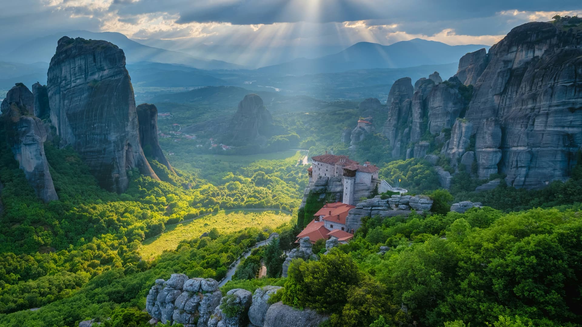 Signature: Greece’s Ancient History of Athens, Meteora & the Peloponnese