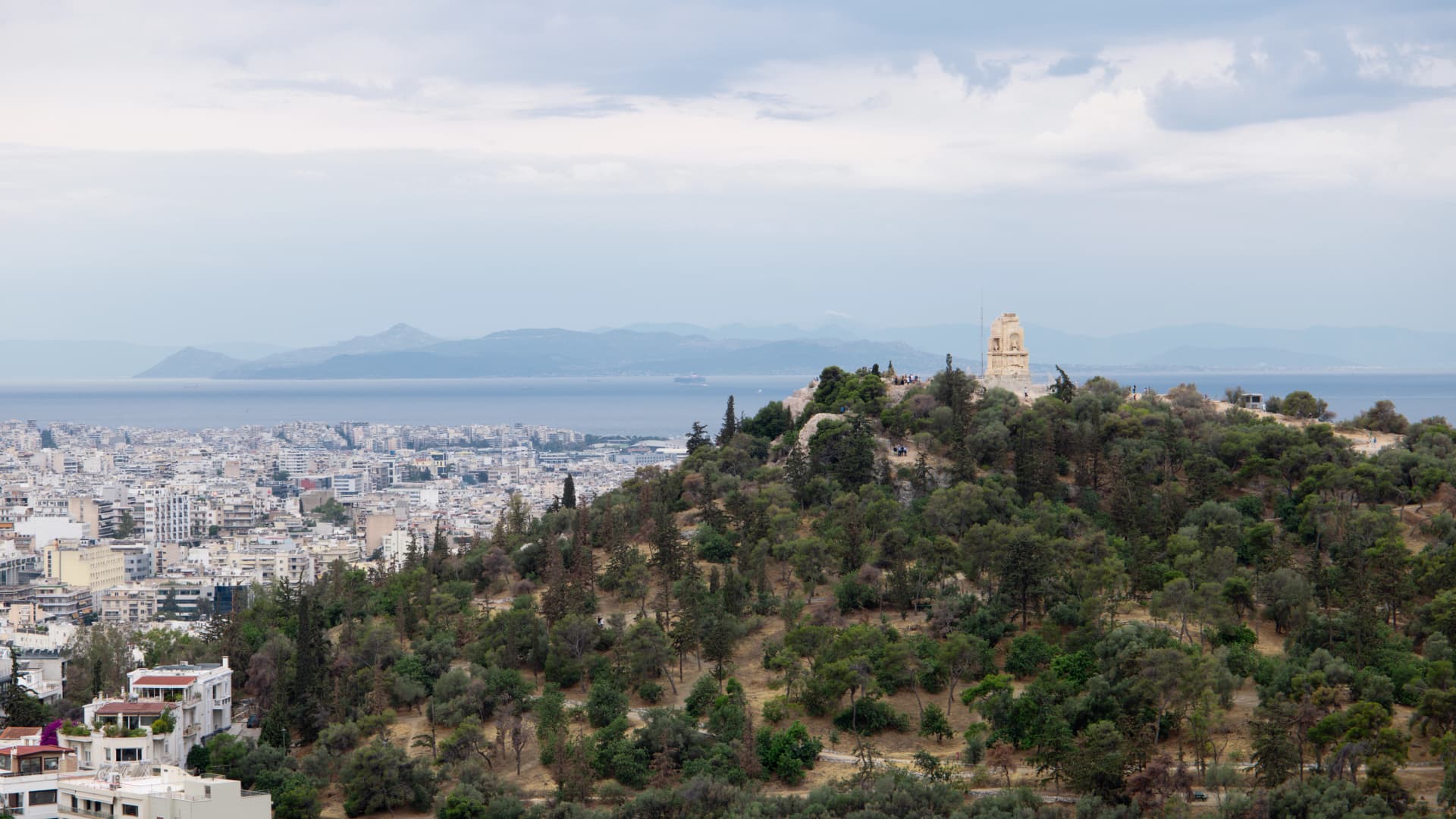 Tirana to Santorini: The Albanian Riviera & Iconic Greek Islands