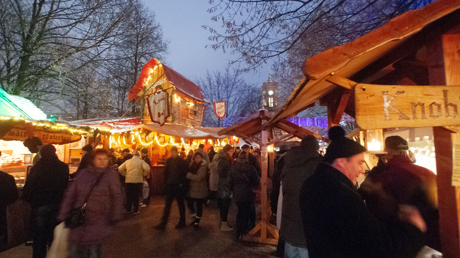 Christmas in Poland: From Warsaw to Krakow