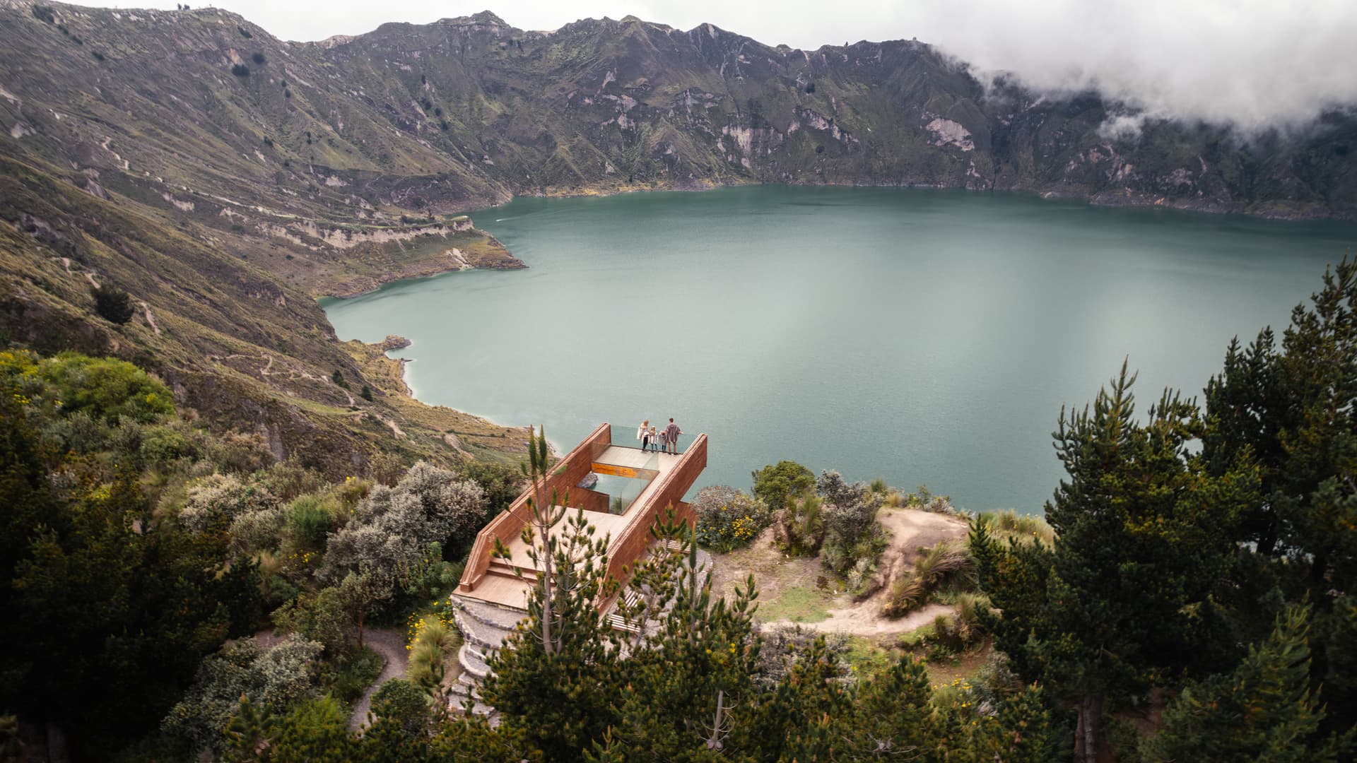 Ecuador: The Amazon, Cloud Forests & Crater Lakes