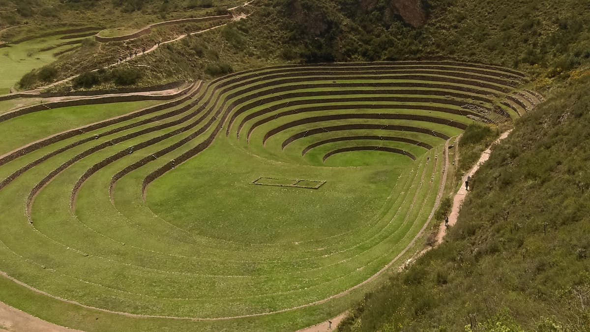 Cusco Day Tour: Maras, Moray and Chinchero (full day)