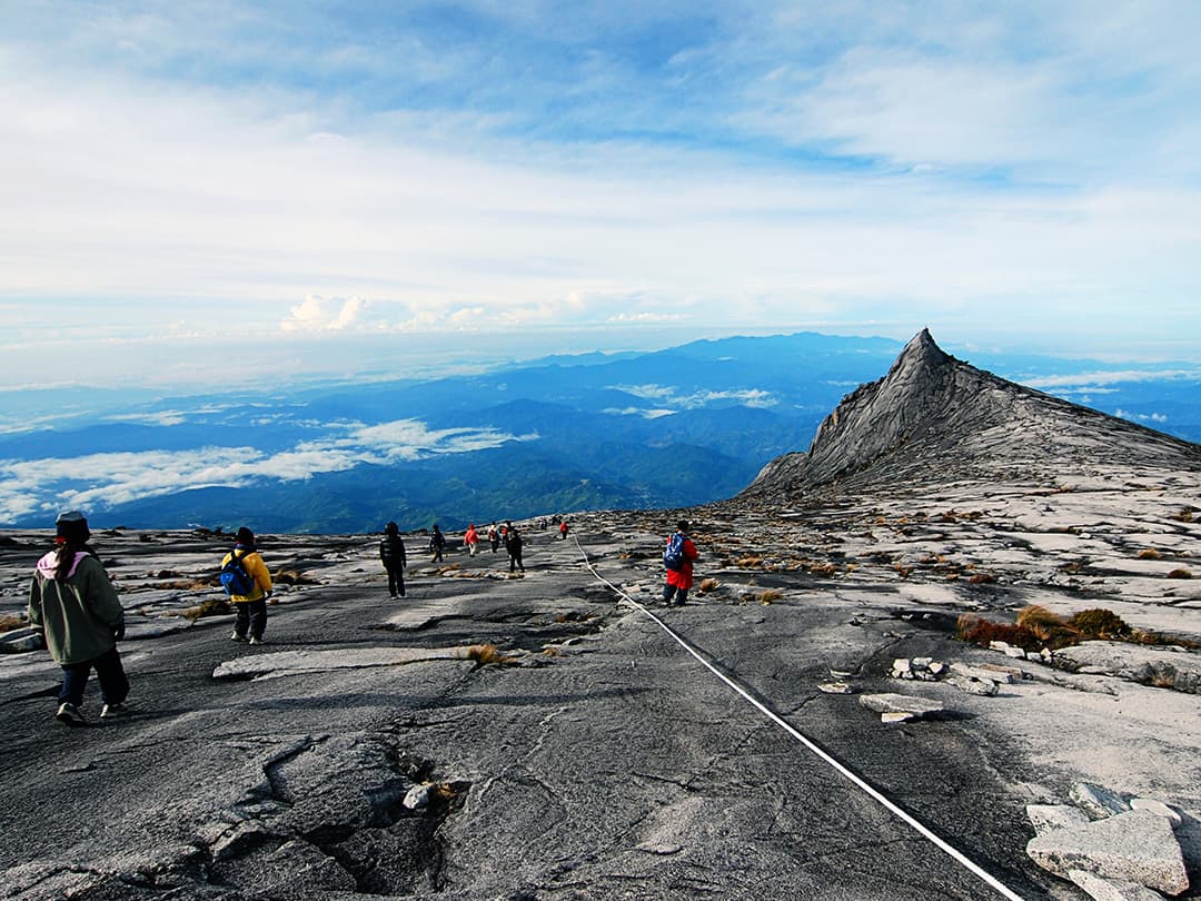 Trek Mt Kinabalu