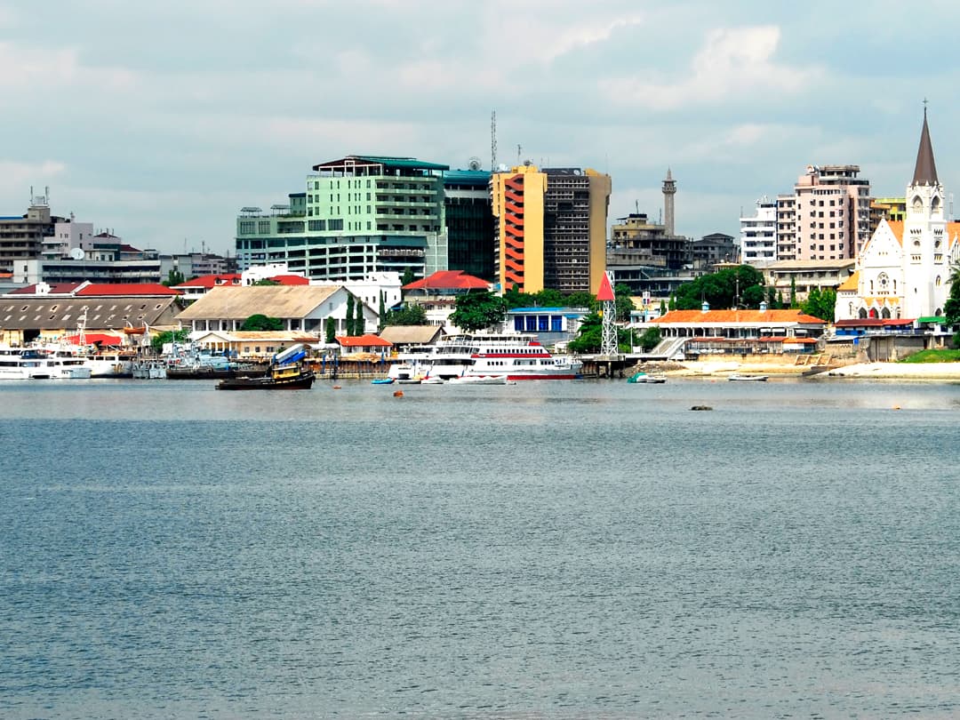 Nairobi to Zanzibar: Serengeti & Sunsets