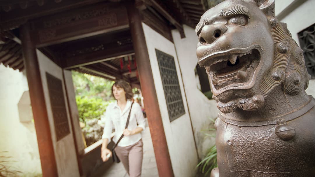 China: Big Cities & Iconic Culture