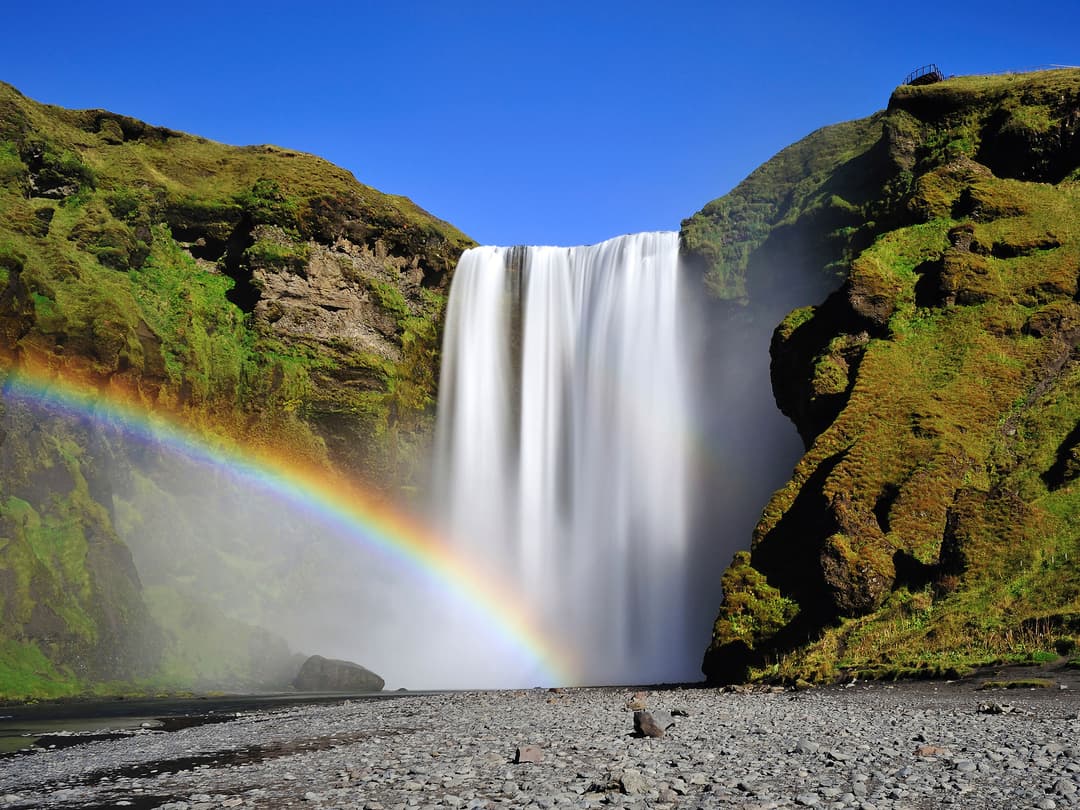 Journeys: Explore Iceland