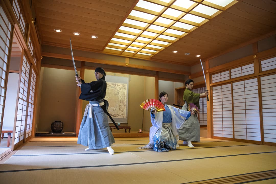 Journeys: Iconic Japan