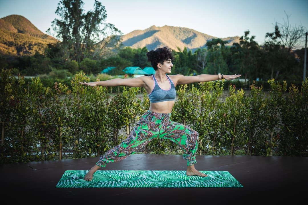 Thailand: Night Markets & Blue Waters