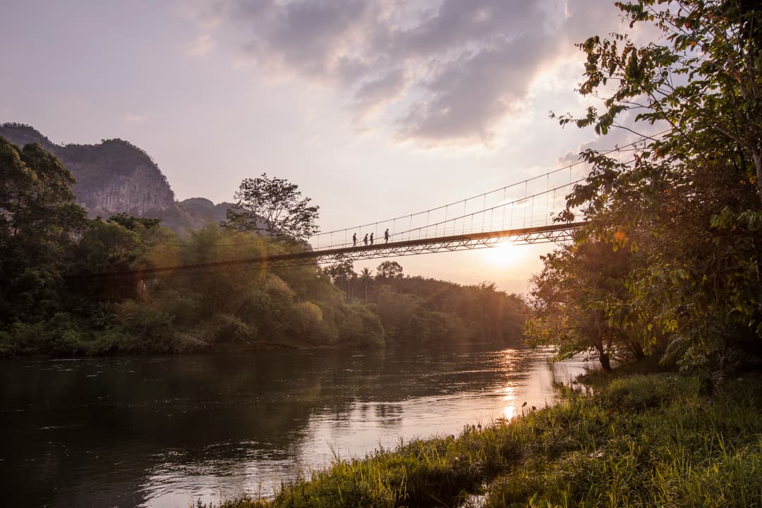 Southern Thailand Sojourn: Nightlife & National Parks