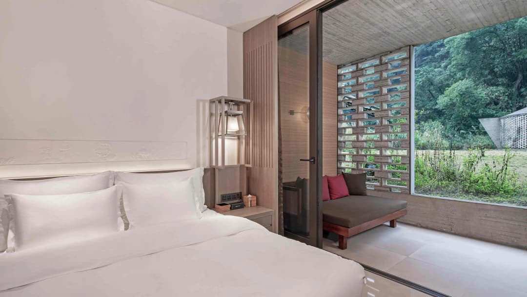 Signature: China from the Great Wall to Shangri-La