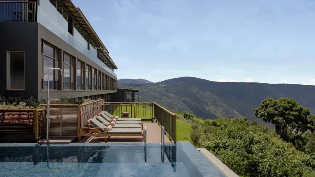 Signature: Tanzania’s Serengeti, Tarangire & Ngorongoro Crater